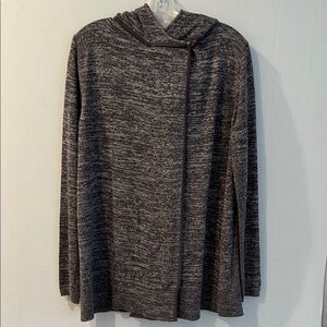 Lululemon Peace Of Mind Wrap. SIZE 6
Heathered Dark Slate
